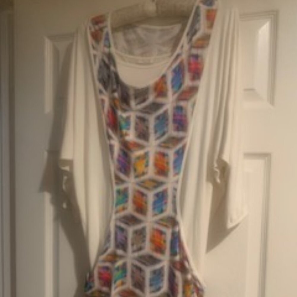White Dolman 3/4 Sleeve Tunic with Kaleidoscope Overlay